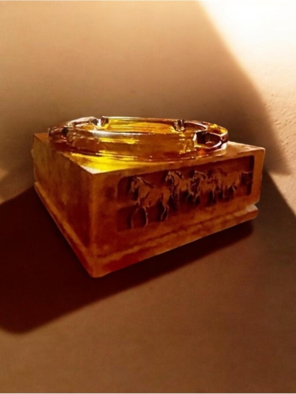 Amber Glass ashtray cut on base carved wood horses base walnut wood